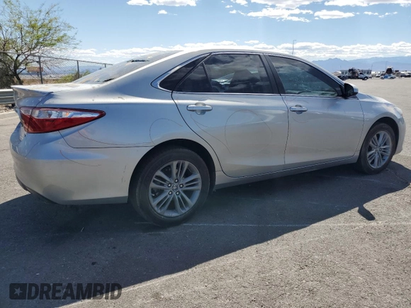 2017 Toyota Camry XLE z VIN 4T1BF1FK6HU735894, wystawiony jako Copart lot #54791645 z przebiegiem 81 872 mil mil oraz Szkoda całkowita • Salvage title. Historia ofert i sprzedaży dostępna na DreamBid. Obrazek 3.