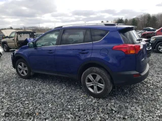 2015 Toyota RAV4 XLE with VIN 2T3RFREV1FW352328, listed as a Copart auction lot 52065535 with 0 mi miles and Clean Title. Bid and sale history available at carsss.com. Image 2.