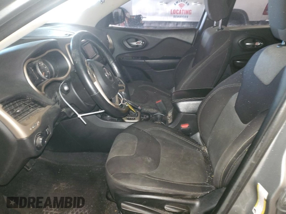 2017 Jeep Cherokee Sport with VIN 1C4PJMAB7HW563669, listed as a Copart auction lot 88067945 with 146,181 mi miles and Clean Title. Bid and sale history available at carsss.com. Image 7.