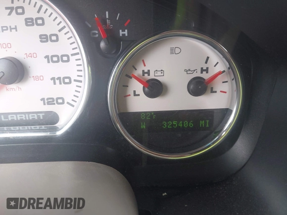 2004 Ford F-150 XLT with VIN 1FTPW12594KD64519, listed as a IAAI auction lot 42414613 with 325,406 mi miles and . Bid and sale history available at DreamBid. Image 7.