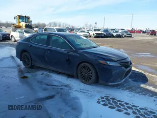 2021 Toyota Camry XSE z VIN 4T1K61AK8MU452768, wystawiony jako IAAI lot #41620469 z przebiegiem 95 425 mil mil oraz . Historia ofert i sprzedaży dostępna na DreamBid. Obrazek 1.