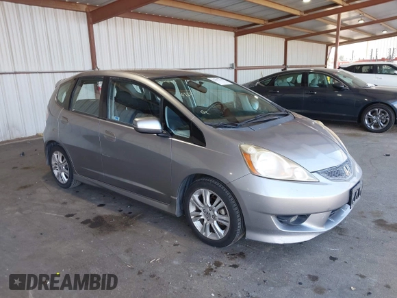 2010 Honda Fit Sport with VIN JHMGE8H4XAC021913, listed as a IAAI auction lot 42607154 with 193,529 mi miles and . Bid and sale history available at DreamBid. Image 1.
