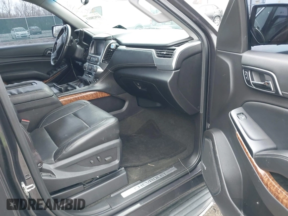 2015 Chevrolet Suburban LTZ with VIN 1GNSKKKC4FR712965, listed as a IAAI auction lot 41928053 with 188,571 mi miles. Bid and sale history available at carsss.com. Image 5.