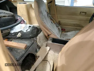 1981 Datsun 280ZX z VIN JN1HZ04S8BX265704, wystawiony jako Copart lot #49279325 z przebiegiem 251 218 mil mil oraz Tytuł czysty. Historia ofert i sprzedaży dostępna na DreamBid. Obrazek 10.