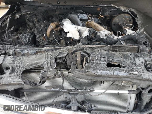 2023 Ford F-250 XL z VIN 1FT8W2BT2PED35956, wystawiony jako Copart lot #62242105 z przebiegiem Nie podano mil oraz Nie do naprawy • Non repairable. Historia ofert i sprzedaży dostępna na DreamBid. Obrazek 11.