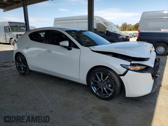 2020 Mazda Mazda3 Hatchback with VIN JM1BPALM8L1161025, listed as a Copart auction lot 48594815 with 43,326 mi miles and Salvage Title. Bid and sale history available at carsss.com. Image 4.