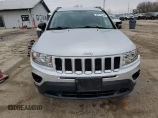2013 Jeep Compass Sport with VIN 1C4NJCBA7DD166492, listed as a Copart auction lot 85977614 with 135,589 mi miles and Salvage Title. Bid and sale history available at carsss.com. Image 5.