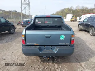 2008 Honda Ridgeline RTL with VIN 2HJYK16528H528826, listed as a IAAI auction lot 42016635 with 128,810 mi miles. Bid and sale history available at carsss.com. Image 16.