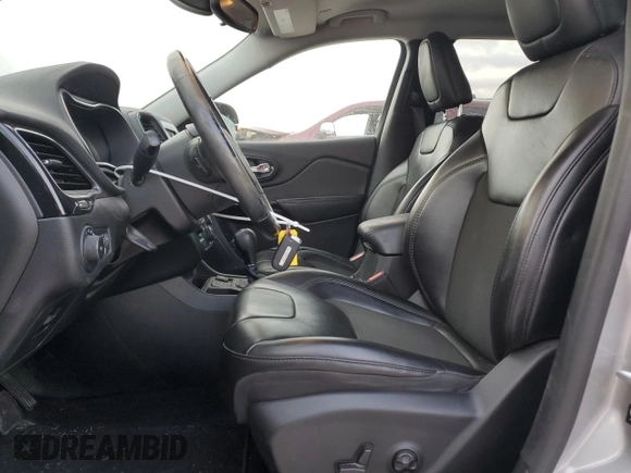 2021 Jeep Cherokee Latitude Plus with VIN 1C4PJLLB4MD204339, listed as a Copart auction lot 76270504 with 42,215 mi miles and Salvage title. Bid and sale history available at DreamBid. Image 7.
