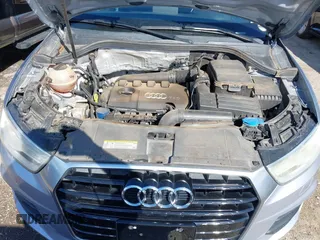 2017 Audi Q3 Premium with VIN WA1ECCFSXHR002623, listed as a IAAI auction lot 42077132 with 118,511 mi miles and . Bid and sale history available at DreamBid. Image 10.