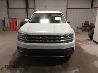 2019 Volkswagen Atlas SE with VIN 1V2LR2CA8KC577216, listed as a IAAI auction lot 41156460 with 68,382 mi miles and . Bid and sale history available at DreamBid. Image 12.