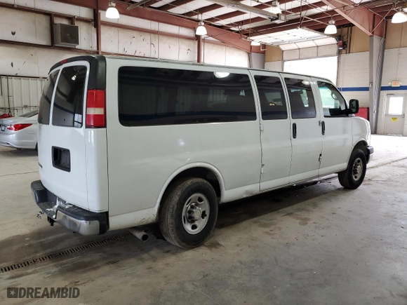 2009 Chevrolet Express Passenger with VIN 1GAHG39K091164479, listed as a Copart auction lot 51215085 with 155,435 mi miles and Salvage Title. Bid and sale history available at carsss.com. Image 3.