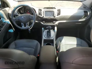 2014 Kia Sportage EX с VIN KNDPC3AC4E7630733, выставлен на аукционе Copart как лот 57499365 с пробегом 59 651 миль миль и Списание • Salvage title. История ставок и продаж доступна на DreamBid. Изображение 8.