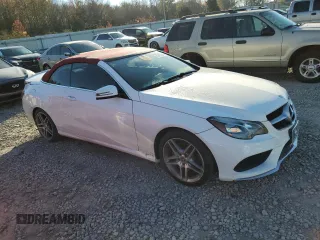 2016 Mercedes-Benz E 400 with VIN WDDKK6FF6GF332670, listed as a Copart auction lot 83417394 with 113,222 mi miles and Salvage Title. Bid and sale history available at carsss.com. Image 4.