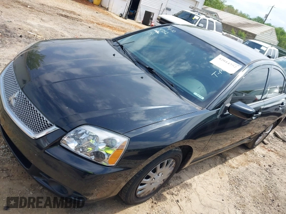 2011 Mitsubishi Galant ES with VIN 4A32B3FF5BE016522, listed as a IAAI auction lot 42014752 with 175,195 mi miles. Bid and sale history available at carsss.com. Image 2.