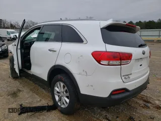 2017 Kia Sorento LX with VIN 5XYPGDA35HG200002, listed as a Copart auction lot 64848032 with 0 mi miles and Salvage Title. Bid and sale history available at carsss.com. Image 3.