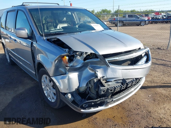 2014 Chrysler Town & Country Touring with VIN 2C4RC1BGXER270140, listed as a IAAI auction lot 41068771 with 144,820 mi miles. Bid and sale history available at carsss.com. Image 6.