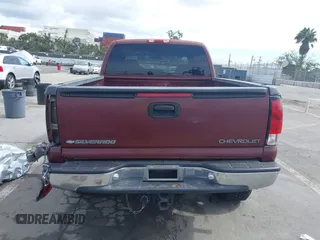 2001 Chevrolet Silverado 1500 LS with VIN 2GCEK19T211269500, listed as a IAAI auction lot 41738831 with 264,985 mi miles. Bid and sale history available at carsss.com. Image 15.