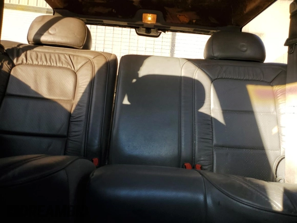 1994 Jeep Grand Cherokee Limited with VIN 1J4GZ78S0RC357283, listed as a Copart auction lot 49236995 with 84,306 mi miles and Salvage title. Bid and sale history available at DreamBid. Image 10.