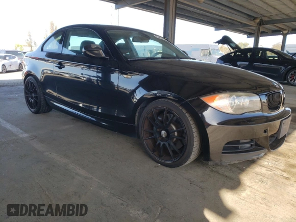 2010 BMW 1 Series 135i with VIN WBAUC7C56AVK81196, listed as a Copart auction lot 52442875 with 108,987 mi miles and Clean Title. Bid and sale history available at carsss.com. Image 4.