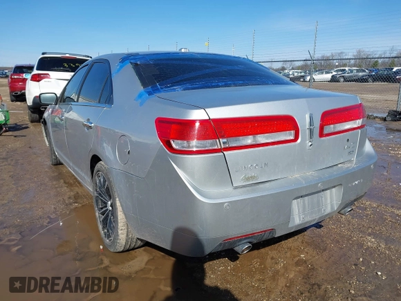 2012 Lincoln MKZ with VIN 3LNHL2JC4CR827627, listed as a IAAI auction lot 41798986 with 134,442 mi miles and . Bid and sale history available at DreamBid. Image 3.