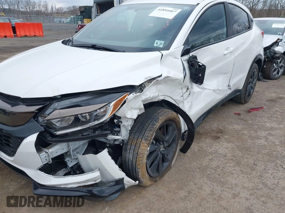 2022 Honda HR-V Sport with VIN 3CZRU6H18NM776130, listed as a IAAI auction lot 41894467 with 12,731 mi miles and . Bid and sale history available at carsss.com. Image 6.