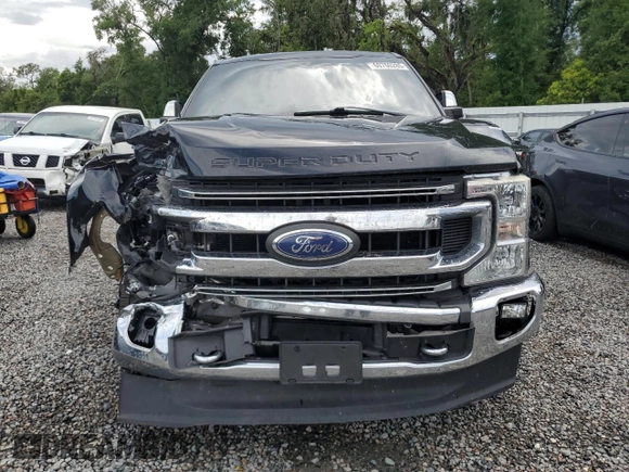 2020 Ford F-250 XL z VIN 1FT7W2BT2LEC37841, wystawiony jako Copart lot #60760285 z przebiegiem 101 681 mil mil oraz Szkoda całkowita • Salvage title. Historia ofert i sprzedaży dostępna na DreamBid. Obrazek 5.