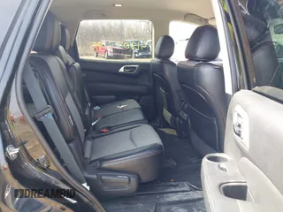 2019 Nissan Pathfinder S z VIN 5N1DR2MM8KC637926, wystawiony jako IAAI lot #41903395 z przebiegiem 84 436 mil mil oraz . Historia ofert i sprzedaży dostępna na DreamBid. Obrazek 8.