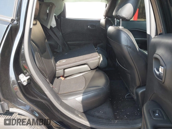 2020 Jeep Compass Latitude с VIN 3C4NJDBB5LT130257, выставлен на аукционе IAAI как лот 42405146 с пробегом 45 429 миль миль и . История ставок и продаж доступна на DreamBid. Изображение 8.