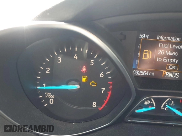 2018 Ford Escape SE z VIN 1FMCU9GDXJUA69802, wystawiony jako IAAI lot #42413413 z przebiegiem 92 564 mil mil oraz . Historia ofert i sprzedaży dostępna na DreamBid. Obrazek 24.