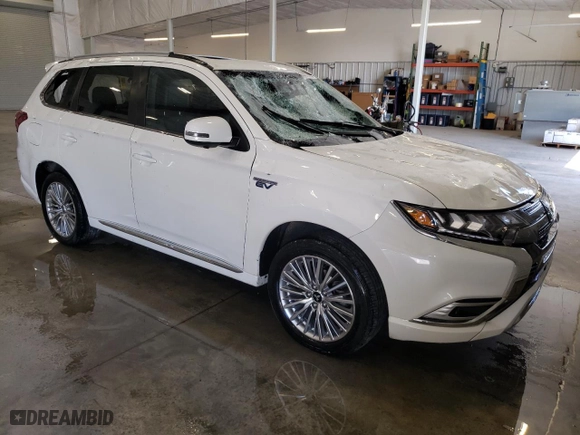 2022 Mitsubishi Outlander PHEV SEL with VIN JA4J2VA72NZ045431, listed as a Copart auction lot 64313623 with 30,642 mi miles. Bid and sale history available at carsss.com. Image 4.