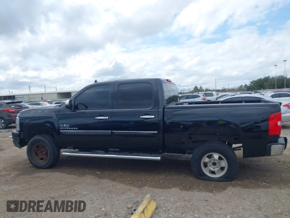 2013 Chevrolet Silverado 1500 LT with VIN 3GCPCSE06DG328373, listed as a IAAI auction lot 41451316 with 130,226 mi miles and . Bid and sale history available at DreamBid. Image 14.