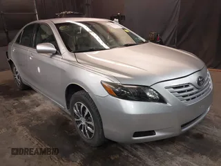 2009 Toyota Camry with VIN 4T1BE46K39U870899, listed as a IAAI auction lot 42054884 with 176,331 mi miles. Bid and sale history available at carsss.com. Image 1.