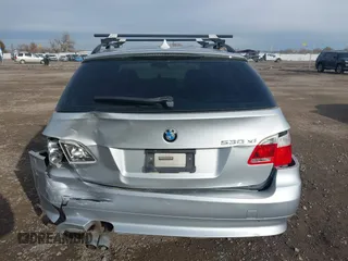 2006 BMW 5 Series 530xi with VIN WBANN73506CN01479, listed as a IAAI auction lot 40933082 with 200,464 mi miles and . Bid and sale history available at carsss.com. Image 16.