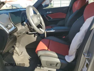 2024 BMW X1 xDrive28i с VIN WBX73EF0XR5Y44267, выставлен на аукционе Copart как лот 48799935 с пробегом 13 284 миль миль и Списание • Salvage title. История ставок и продаж доступна на DreamBid. Изображение 7.