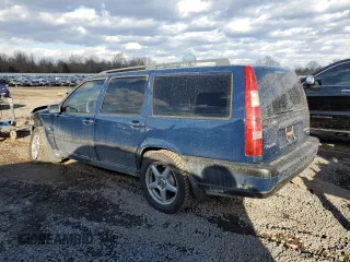 1999 Volvo V70 XC with VIN YV1LZ56D5X2583975, listed as a Copart auction lot 42811625 with 236,483 mi miles and Salvage Title. Bid and sale history available at carsss.com. Image 2.