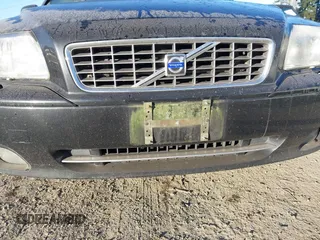 2005 Volvo S80 with VIN YV1TS592X51399861, listed as a IAAI auction lot 41422980 with 172,113 mi miles. Bid and sale history available at carsss.com. Image 6.