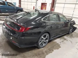 2022 Hyundai Sonata SEL Plus with VIN 5NPEJ4J27NH133844, listed as a IAAI auction lot 41006791 with 53,313 mi miles. Bid and sale history available at carsss.com. Image 4.