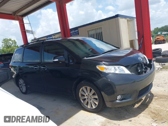 2014 Toyota Sienna XLE z VIN 5TDYK3DC2ES423847, wystawiony jako IAAI lot #40001988 z przebiegiem 130 731 mil mil oraz . Historia ofert i sprzedaży dostępna na DreamBid. Obrazek 13.