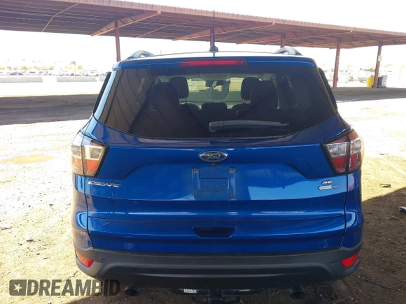 2018 Ford Escape SE with VIN 1FMCU9GDXJUA92416, listed as a IAAI auction lot 41848682 with 97,791 mi miles. Bid and sale history available at carsss.com. Image 17.