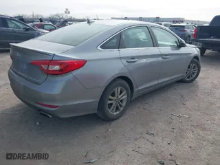 2017 Hyundai Sonata SE with VIN 5NPE24AF1HH588693, listed as a IAAI auction lot 41356233 with 1 mi miles. Bid and sale history available at carsss.com. Image 4.