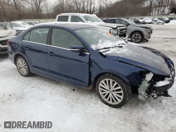2011 Volkswagen Jetta SEL with VIN 3VWLZ7AJ8BM331229, listed as a Copart auction lot 88297405 with 179,031 mi miles and Salvage title. Bid and sale history available at DreamBid. Image 4.
