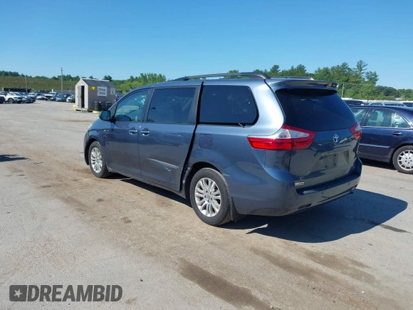 2015 Toyota Sienna XLE with VIN 5TDYK3DC8FS533898, listed as a IAAI auction lot 42630483 with 531,640 mi miles and . Bid and sale history available at DreamBid. Image 3.