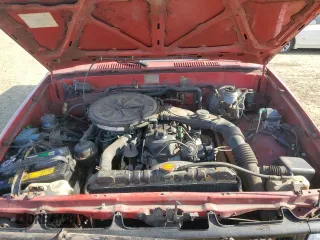 1985 Toyota Pickup с VIN JT4RN60R9F5079593, выставлен на аукционе Copart как лот 59204305 с пробегом 225 444 миль миль и Списание • Salvage title. История ставок и продаж доступна на DreamBid. Изображение 11.