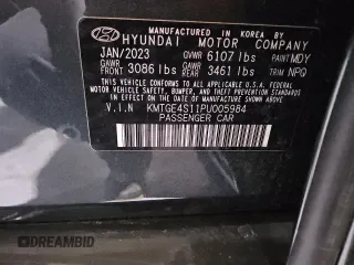 2023 Genesis G80 z VIN KMTGE4S11PU005984, wystawiony jako Copart lot #42606795 z przebiegiem 7 845 mil mil oraz Czysty tytuł • Clean title. Historia ofert i sprzedaży dostępna na DreamBid. Obrazek 13.