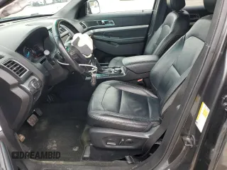 2016 Ford Explorer XLT z VIN 1FM5K8DH0GGC29158, wystawiony jako Copart lot #51282405 z przebiegiem 143 781 mil mil oraz Szkoda całkowita • Salvage title. Historia ofert i sprzedaży dostępna na DreamBid. Obrazek 7.
