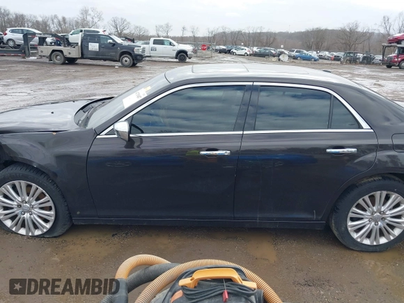 2013 Chrysler 300 C with VIN 2C3CCAKT2DH646633, listed as a IAAI auction lot 41719487 with 115,363 mi miles and . Bid and sale history available at DreamBid. Image 14.