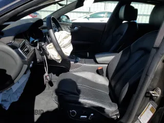 2017 Audi RS 7 с VIN WUAWRBFC1HN901070, выставлен на аукционе Copart как лот 48419583 с пробегом 29 484 миль миль и . История ставок и продаж доступна на DreamBid. Изображение 7.