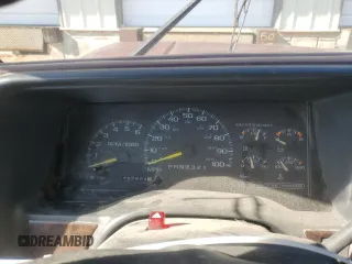 1997 Chevrolet Silverado 1500 with VIN 2GCEK19R3V1277602, listed as a Copart auction lot 45843165 with 417,524 mi miles and Salvage Title. Bid and sale history available at DreamBid. Image 9.