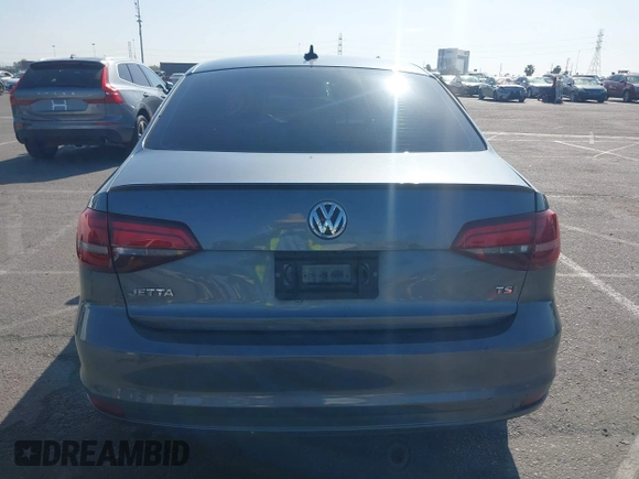 2016 Volkswagen Jetta Sport z VIN 3VWD17AJ5GM231530, wystawiony jako IAAI lot #41968152 z przebiegiem 85 474 mil mil oraz . Historia ofert i sprzedaży dostępna na DreamBid. Obrazek 16.